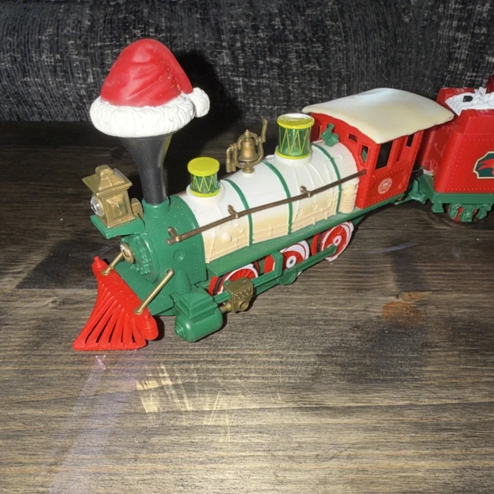 Vintage New Bright Logger Bears Express G Scale Christmas Coal Train Part 1986